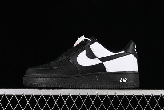 Nike Air Force 1 '07 Low Casual Sneakers with Broken Swoosh Design - HF9096-001