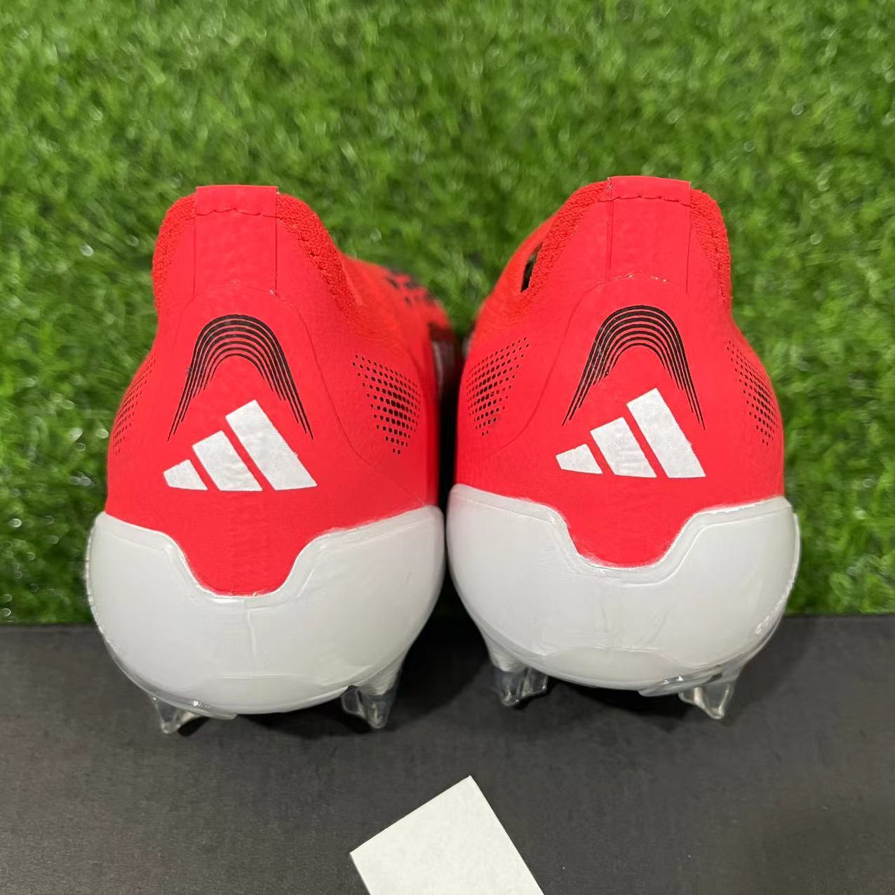 PREDATOR ACCURACY+ FG BOOTS