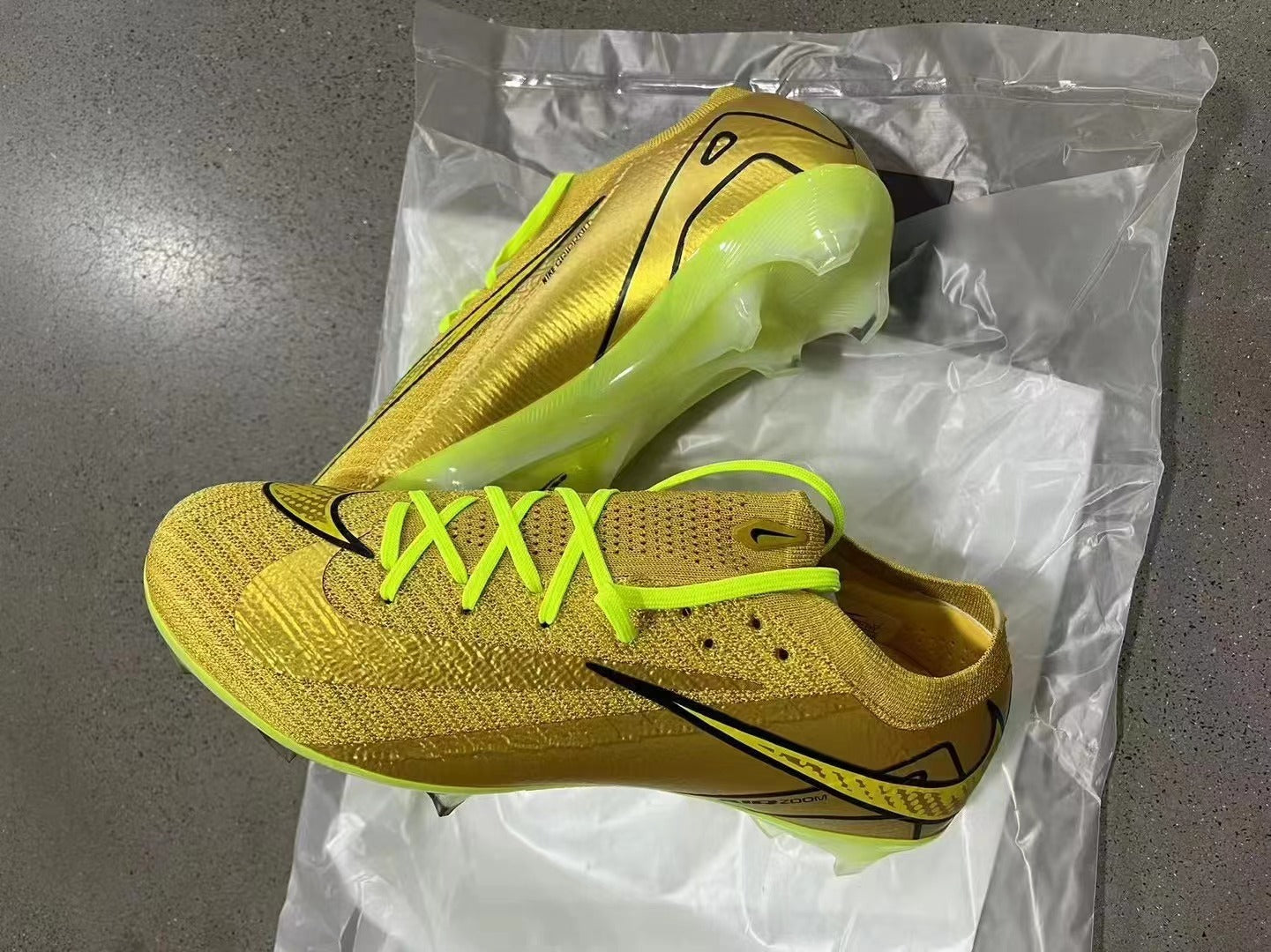 Nike Air Zoom Mercurial Vapor XV Elite