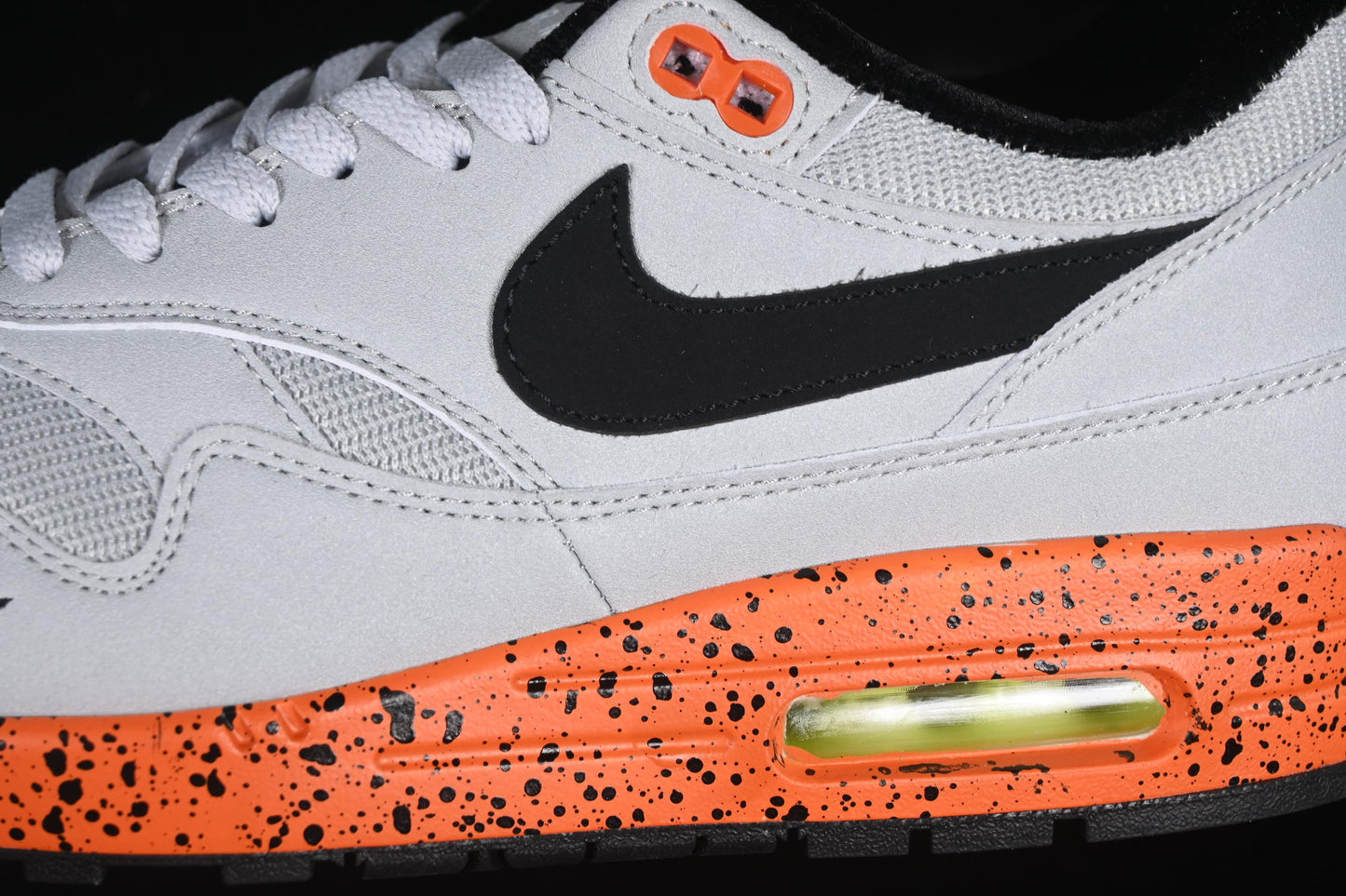 Nike Air Max 1 Retro Running Shoes with Half-Sole Air Cushion - FD2638-005