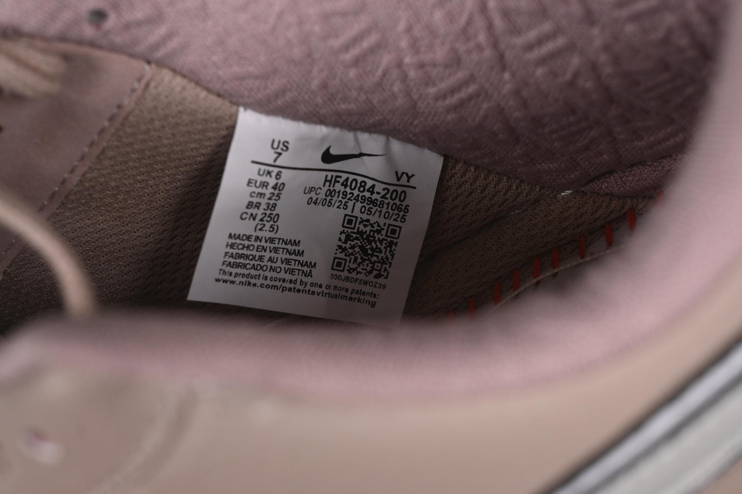 Nike A Ma Maniére x Air Force 1'07 Low Casual Sneakers with Premium Leather and Signature Lining - HF4084-200