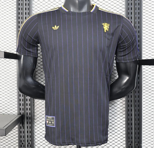 Player Version 25/26 Manchester United Black Casual Jersey