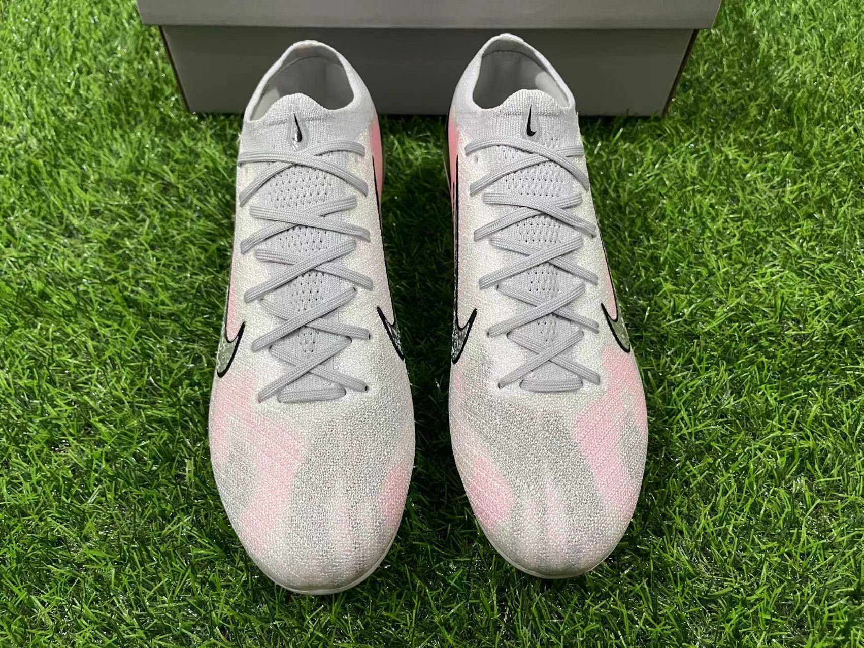 Nike Air Zoom Mercurial Vapor XV Elite