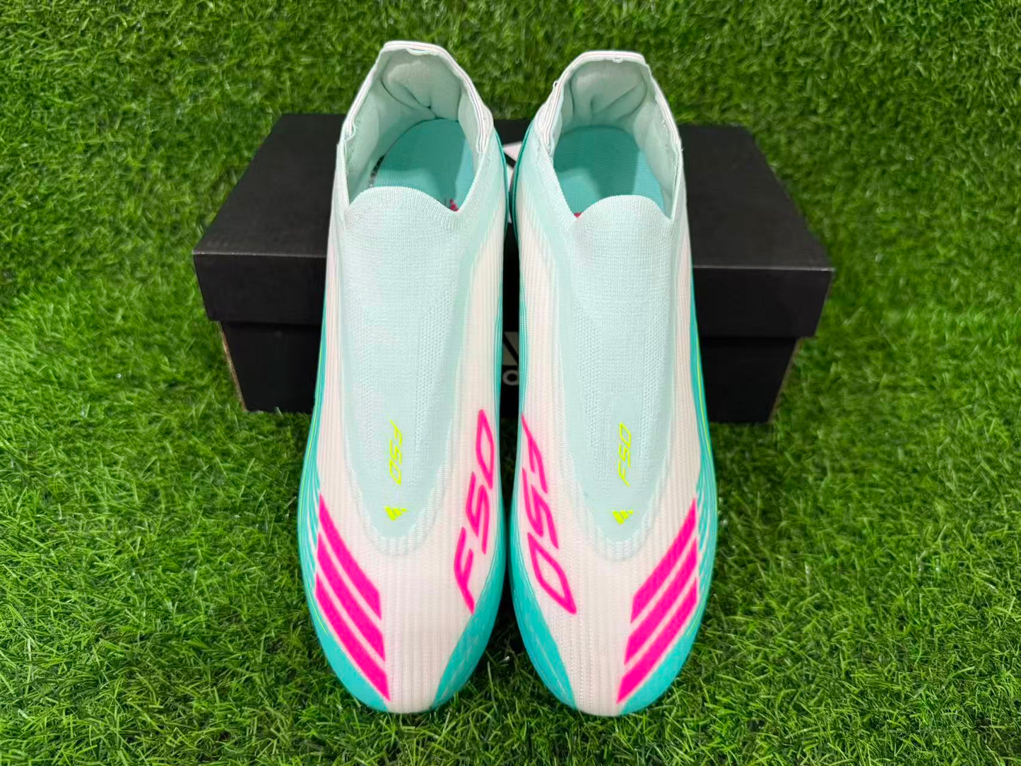 adidas F50 Elite Laceless TF