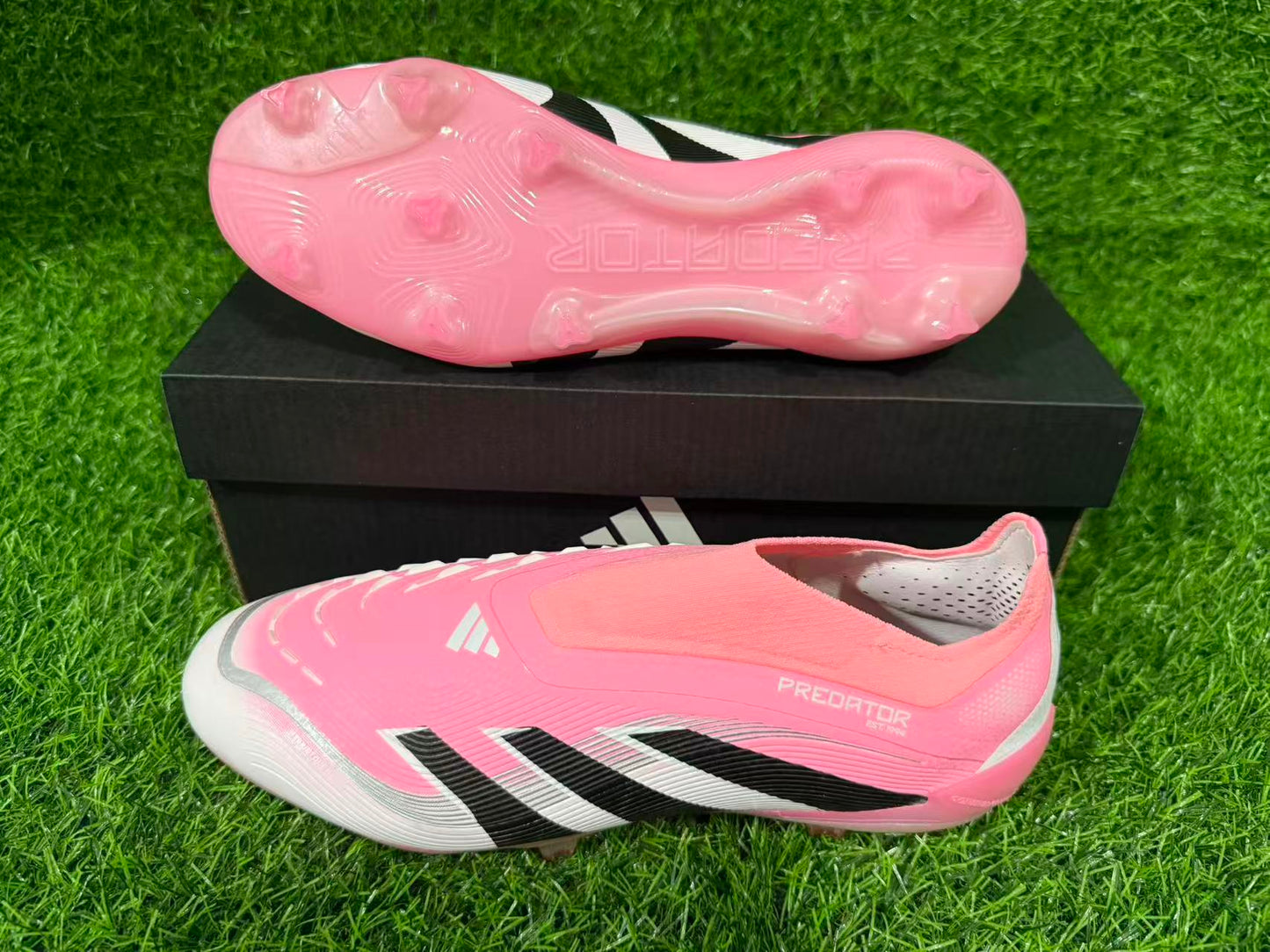 PREDATOR ACCURACY+ FG BOOTS