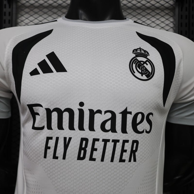 Player Version 26/27 Real Madrid CF Home White Jersey