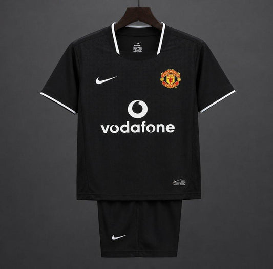 Retro Kids 03/04  Manchester United Away Jersey