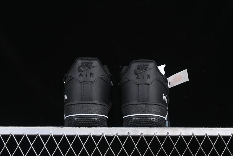 Nike Air Force 1 '07 Low Panda Smiley Low-Top Casual Sneakers - CV9879-542