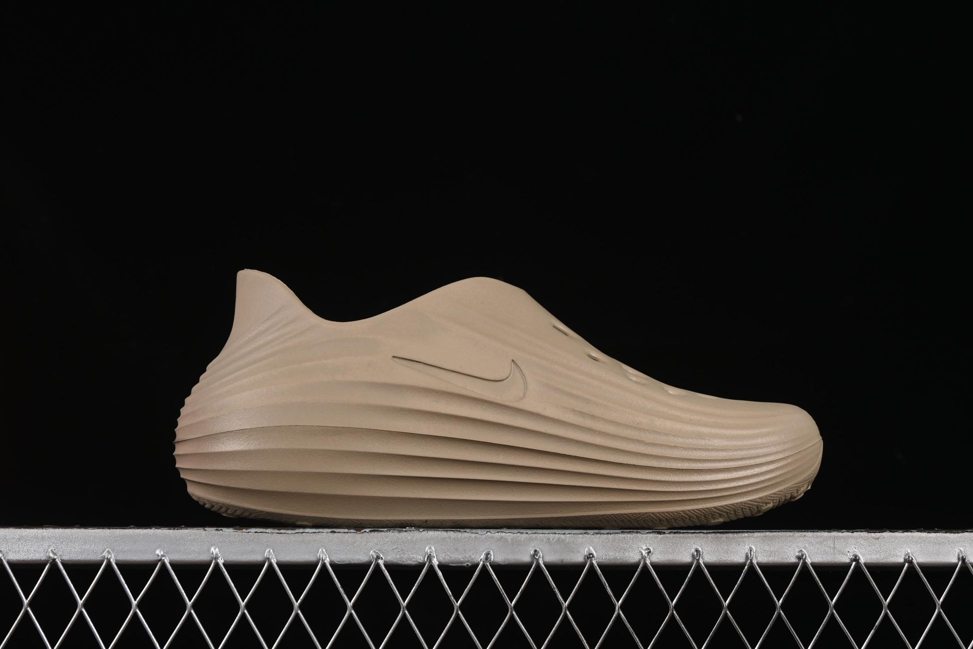 Nike ReactX Rejuven8 Summer Sandals with Superior Comfort and ReactX Foam Technology - HV5060-200