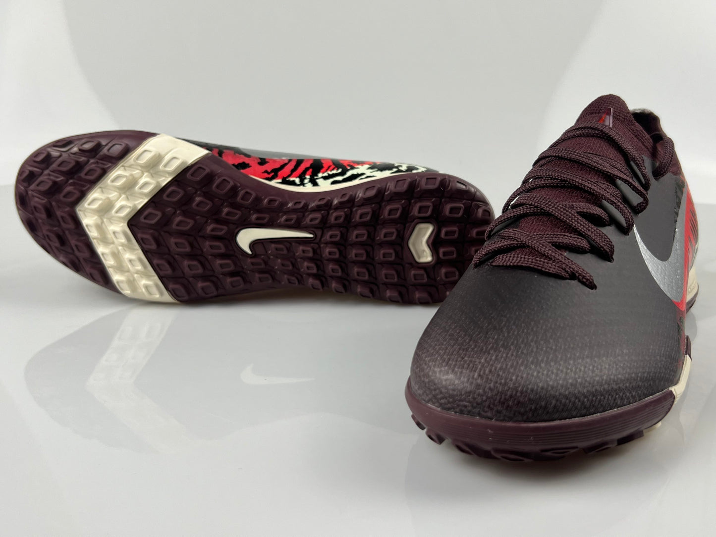Nike Air Zoom Mercurial Vapor XV Elite