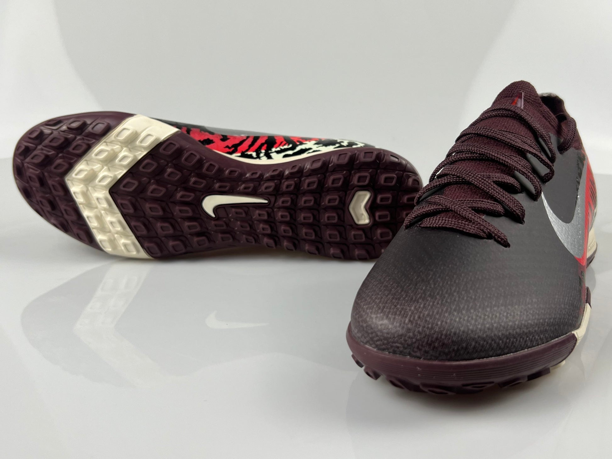 Nike Air Zoom Mercurial Vapor XV Elite