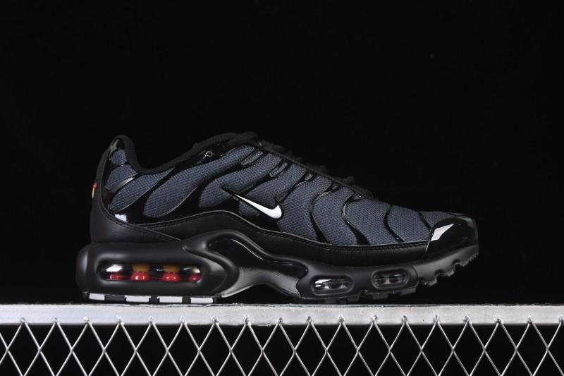 Nike Air Max Plus Retro Running Shoes with Air Cushion - FJ4224-001