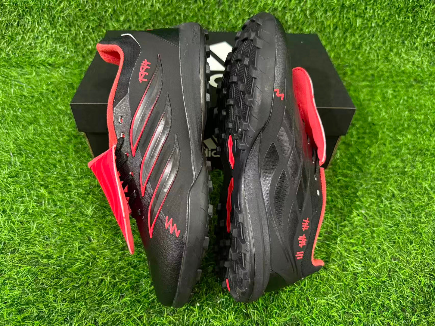 adidas 26 Predator Elite Tongue TF