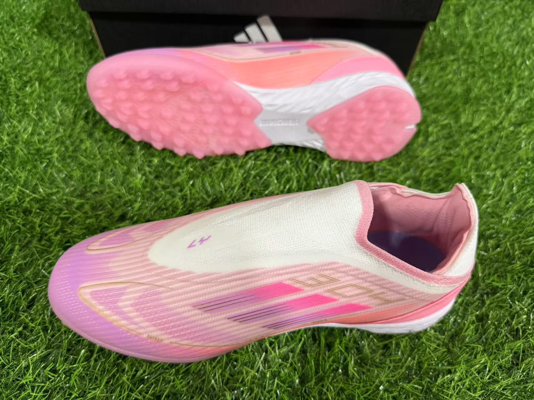 adidas F50 Elite Laceless TF