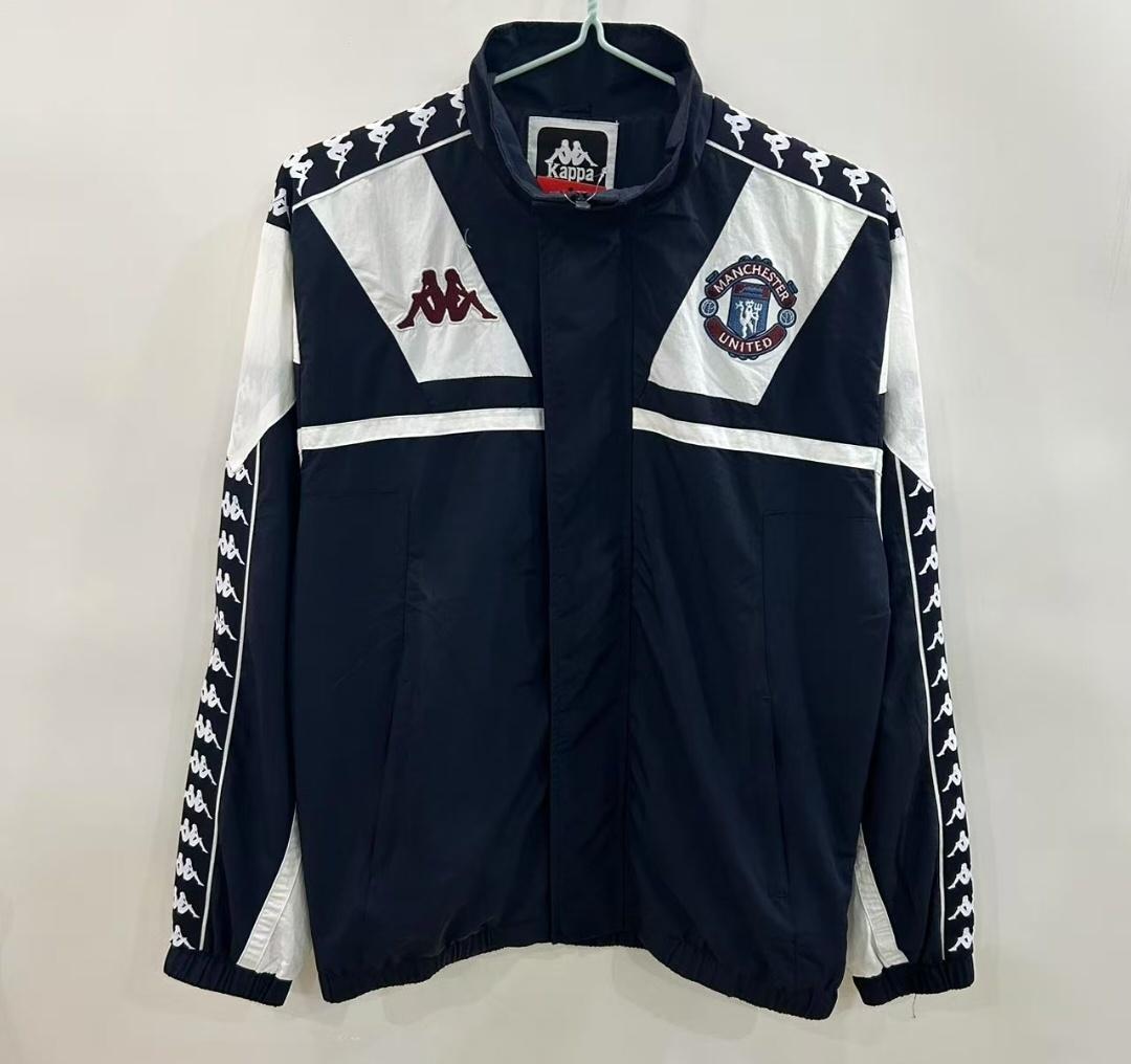 25/26 Manchester United 1967 Style Black/White Windbreaker