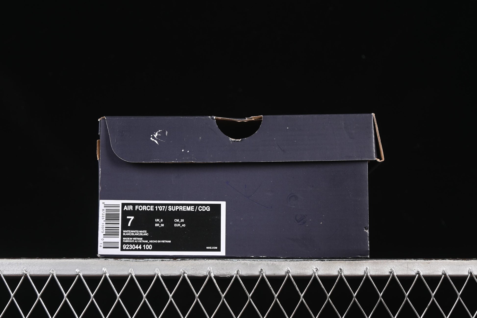 Nike Air Force 1 Low '07 Comme des Garcons Shirt Supreme Collaboration Casual Sneakers - 923044-100