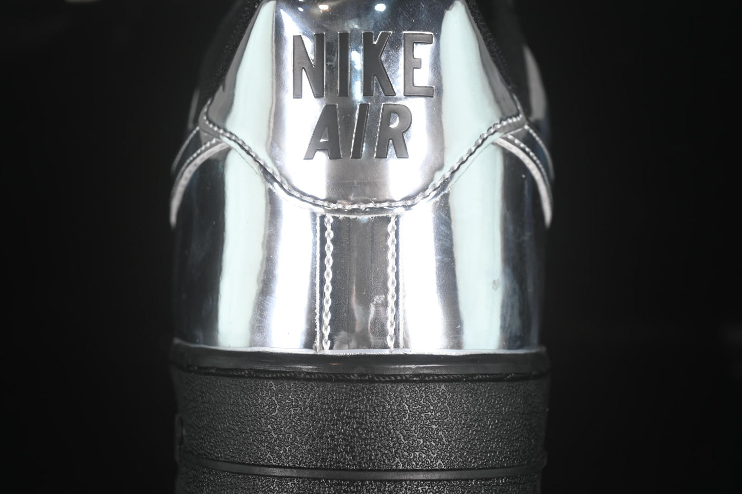 Nike Air Force 1'07 Low Casual Sneakers with Full-Length Air Cushion - HF2885-001