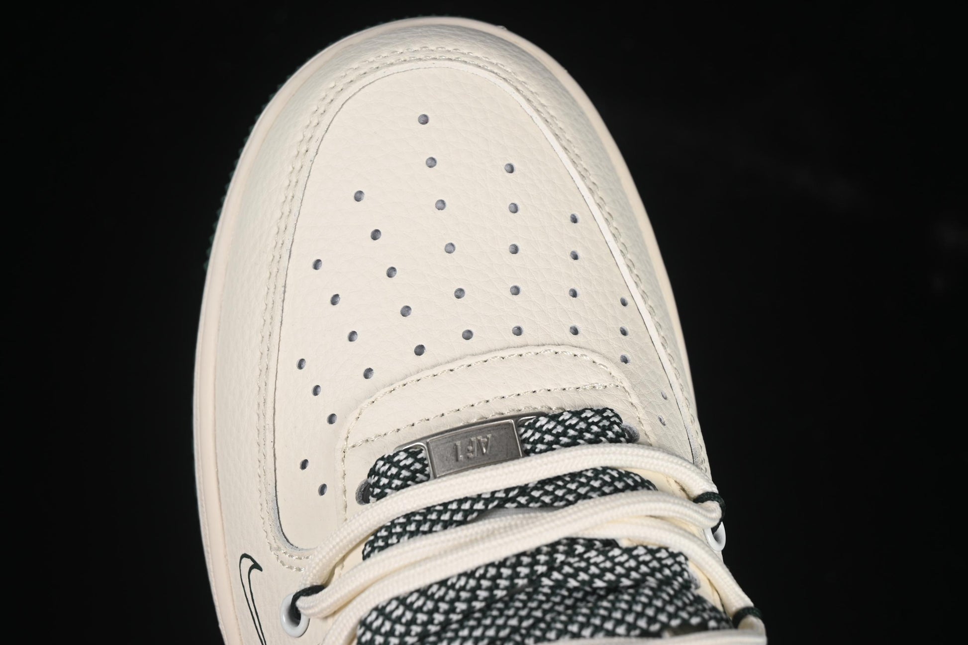 Nike Air Force 1 '07 Low Supreme Casual Sneakers with Custom Leather and Full-Length Air Cushion - DM6868-057