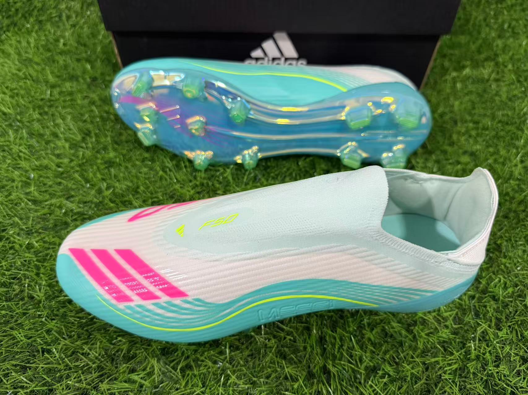 adidas F50 Elite Laceless FG