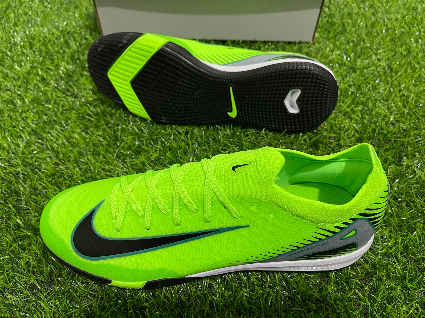 Nike Air Zoom Mercurial Vapor XVI Elite IC