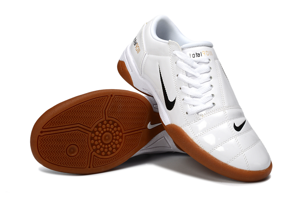 NIKE T90 IC