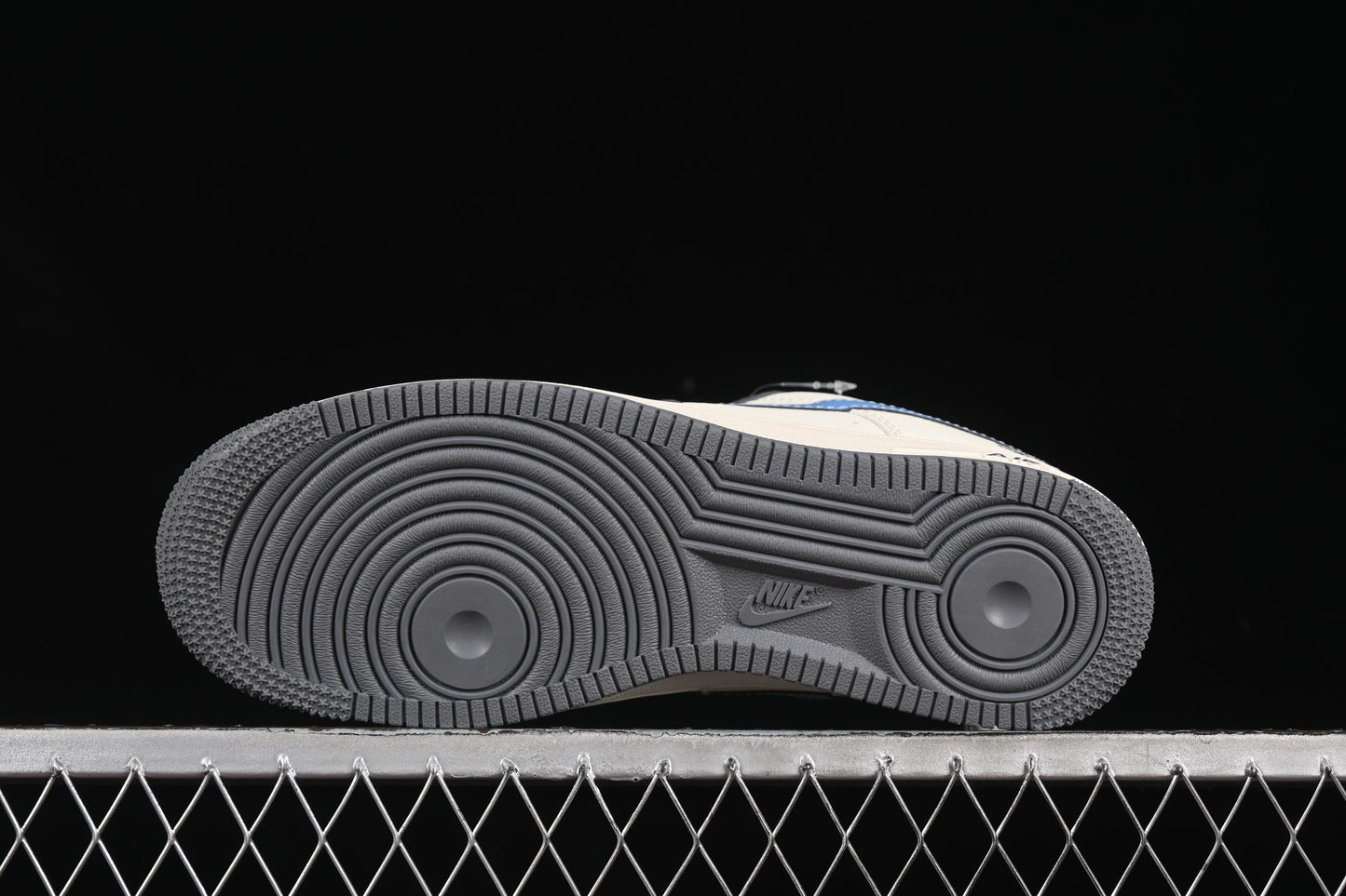 Nike Air Force 1 '07 Low Stussy Collaboration Light Grey Sky Blue Swoosh Casual Sneakers - XS1958-574