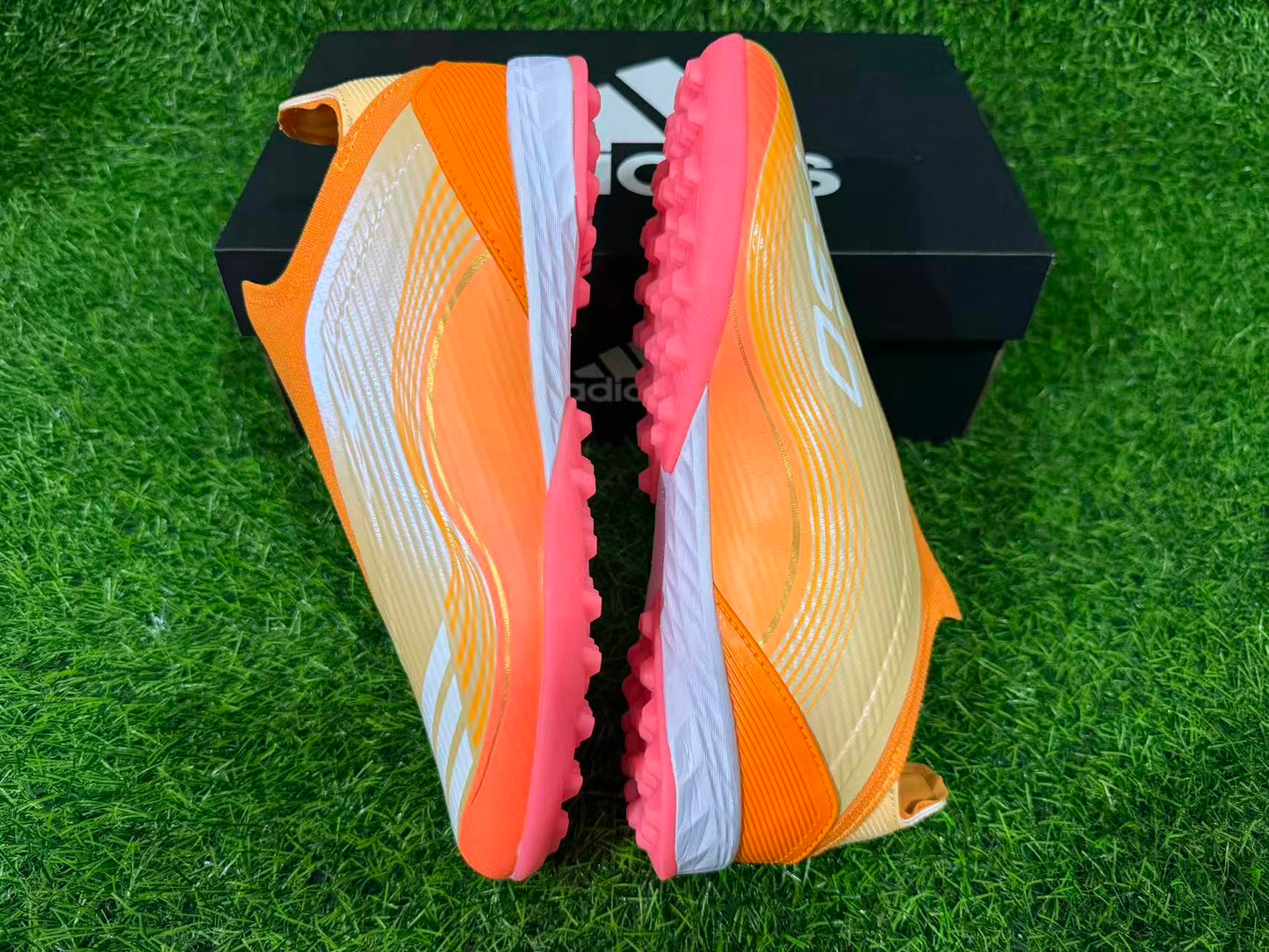 adidas F50 Elite Laceless TF