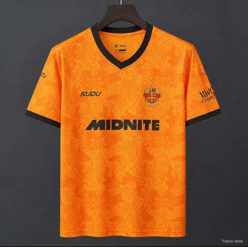 26/27 Wolverhampton Wanderers Home Jersey
