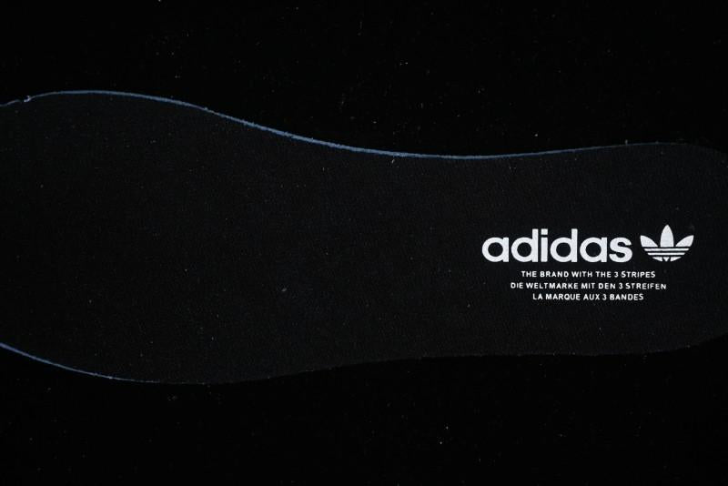 Adidas Originals Campus 00s Retro Casual Sneakers with Chunky Silhouette - GY6434A