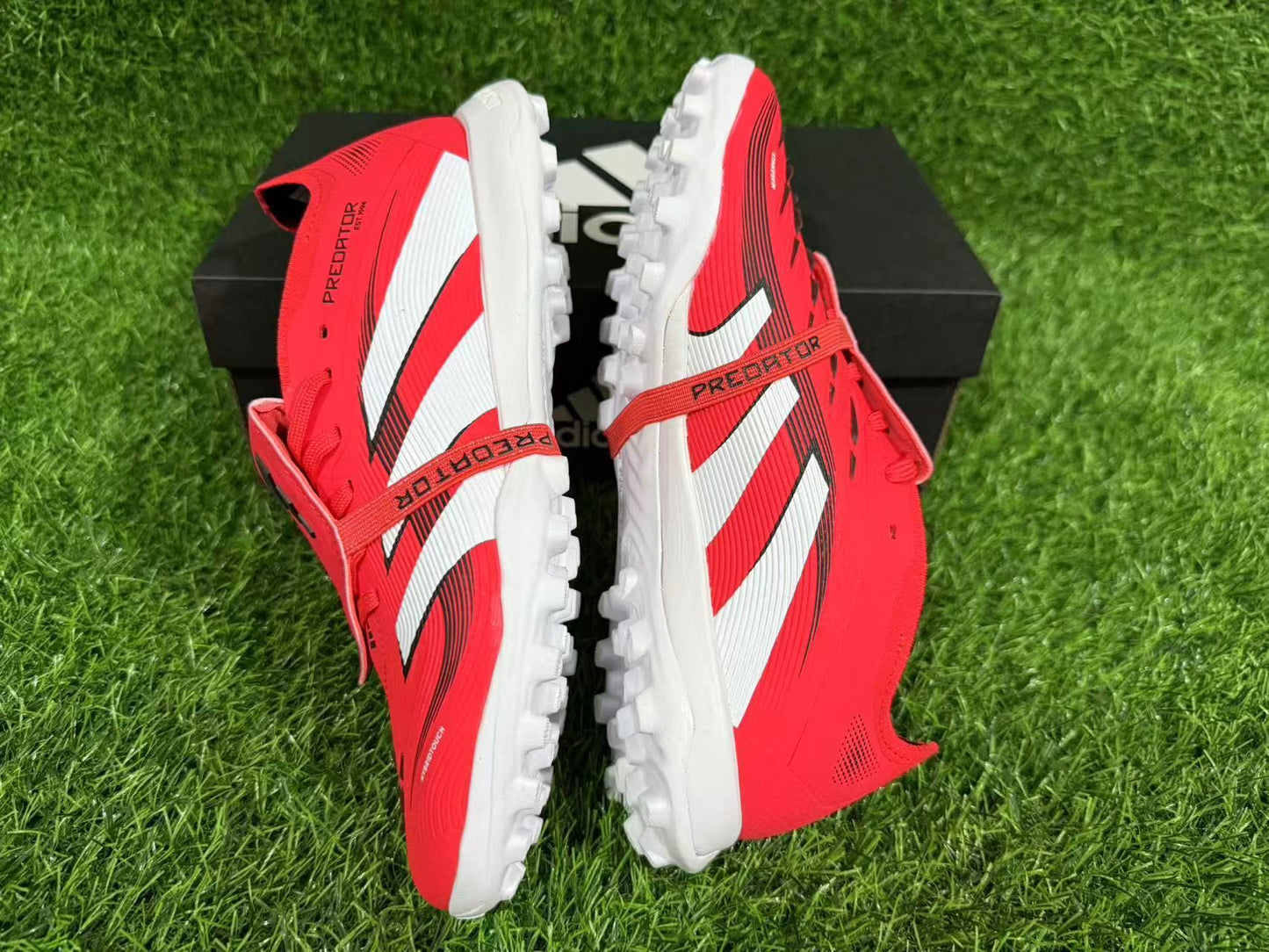 PREDATOR 25 ELITE TF BOOTS