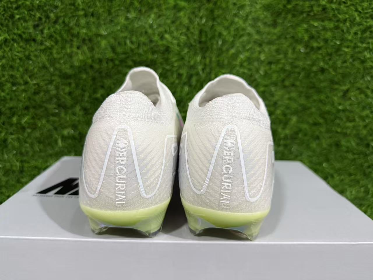 Nike Air Zoom Mercurial Vapor XV Elite