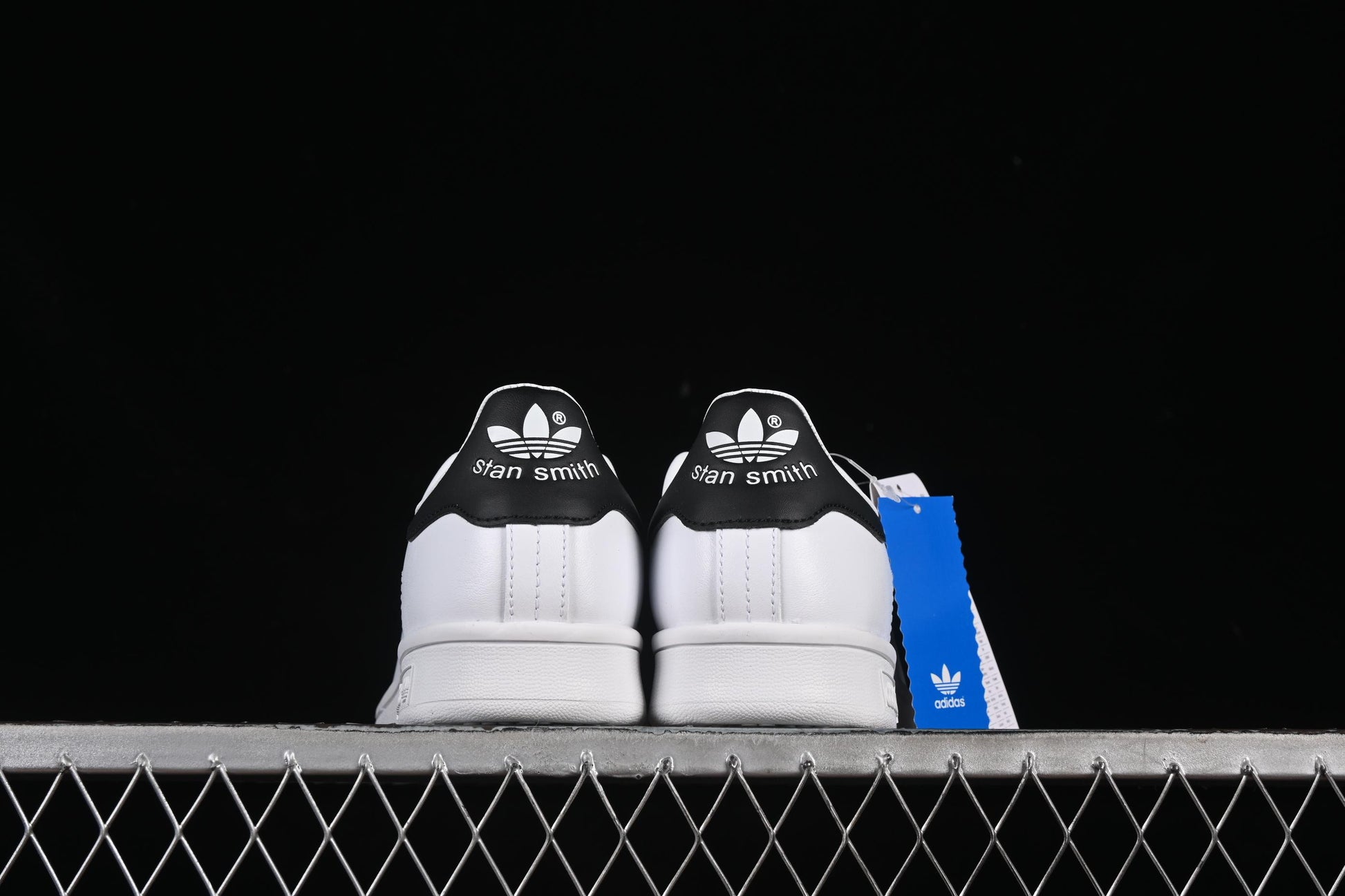 Adidas Stan Smith Classic Evergreen Casual Sneakers - M20323