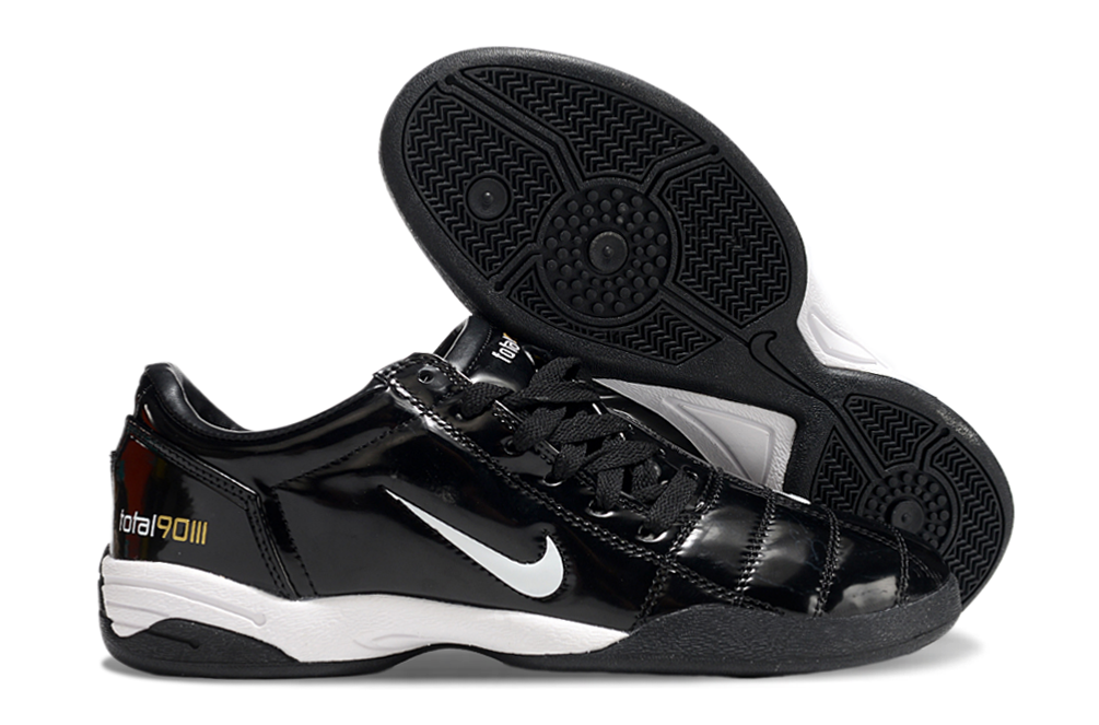NIKE T90 IC