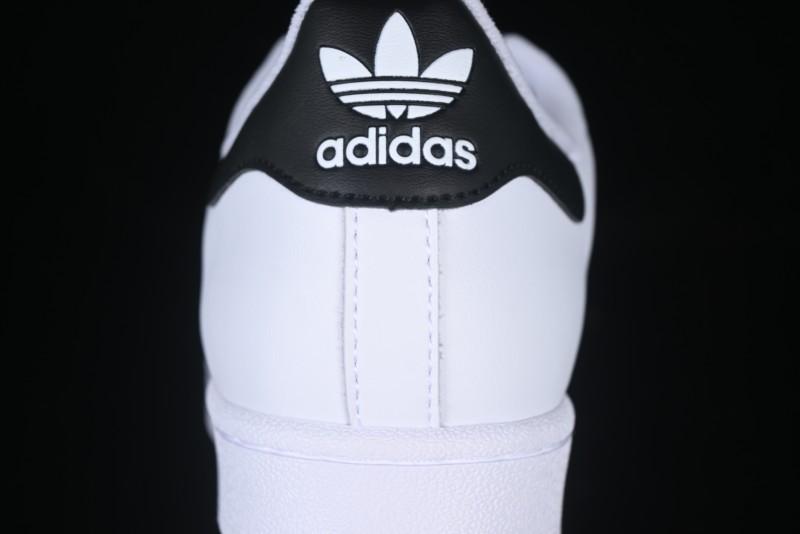 Adidas Superstar II IH8659 Casual Sneakers with Shell Toe Design