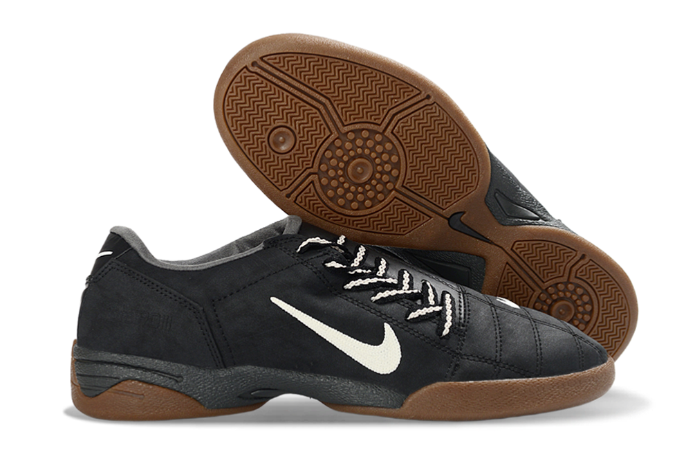 NIKE T90 IC