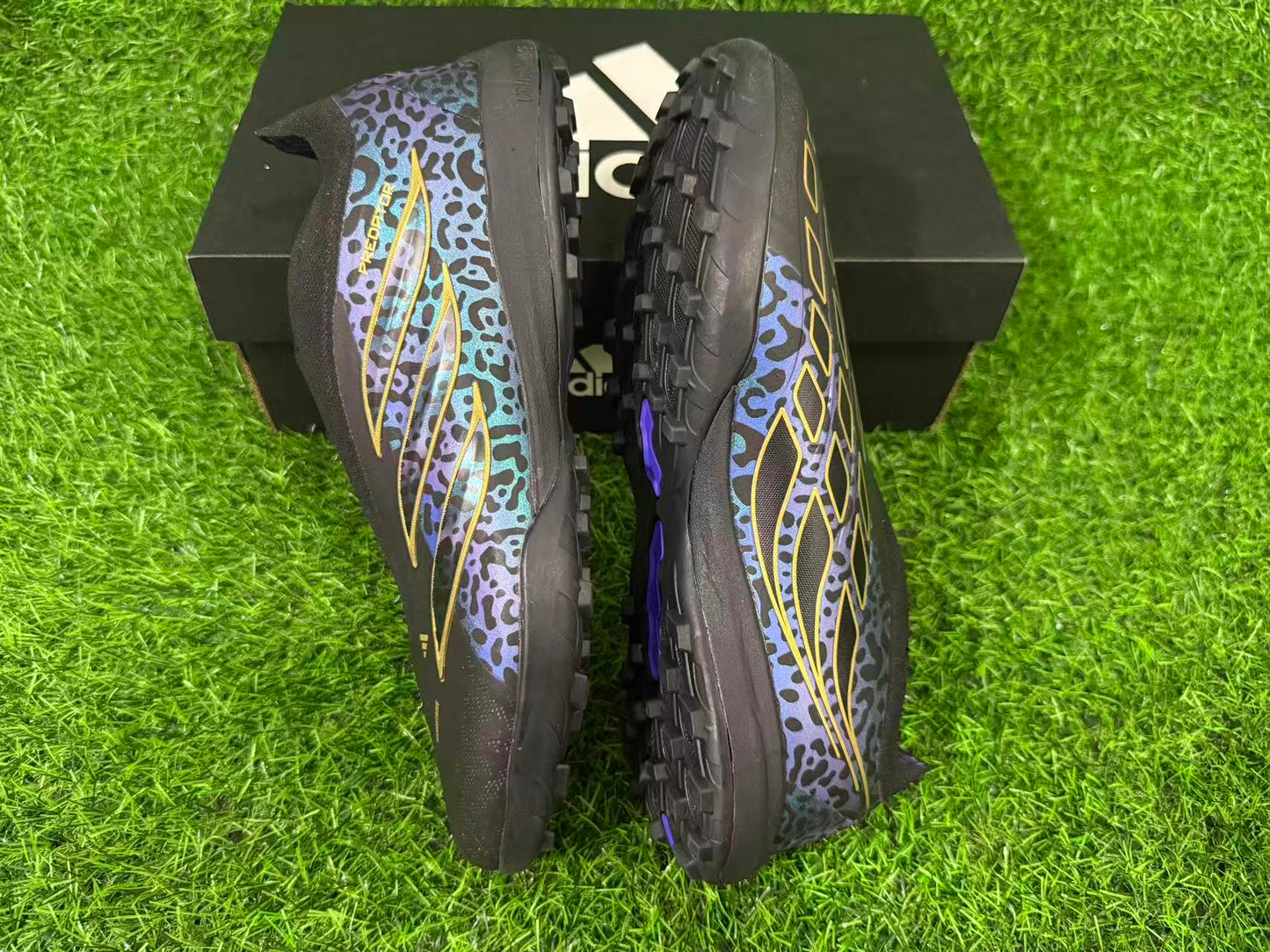 adidas 26 Predator Elite LL TF
