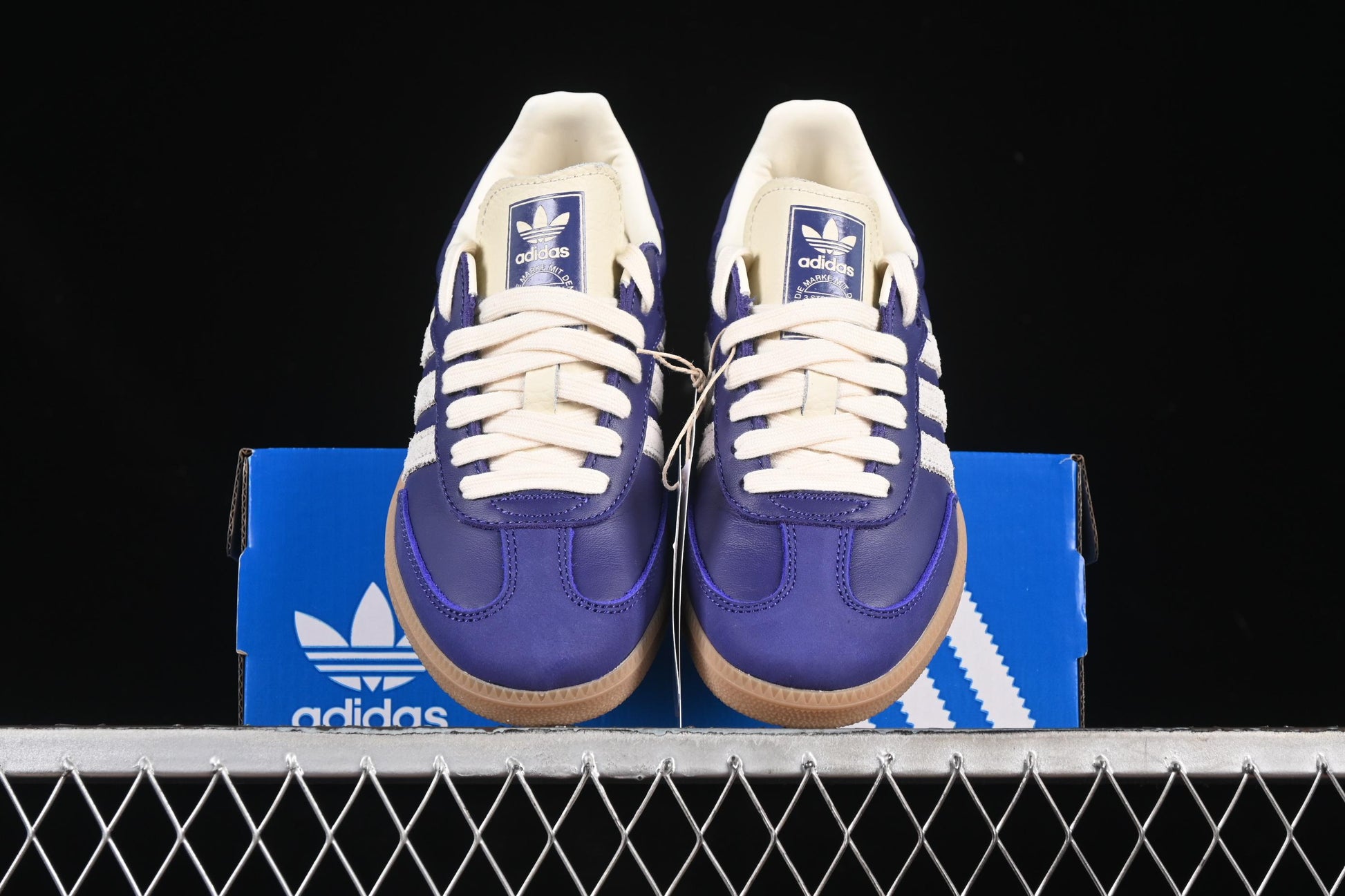 Adidas Samba OG Casual Sneakers with Original Leather Upper - JI2736