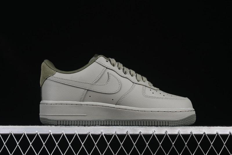 Nike Air Force 1 '07 Low Casual Sneakers with Full-Length Air Cushion - HM9483-300
