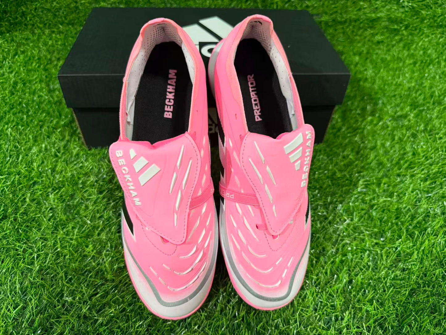 PREDATOR 25 ELITE TF BOOTS
