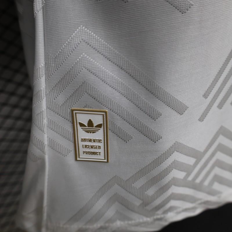 Player Version 26/27 Juventus White with Dark Green Special Edition Jersey
