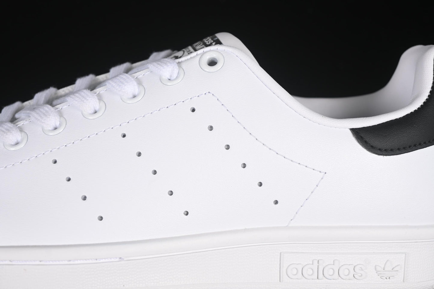 Adidas Stan Smith Classic Evergreen Casual Sneakers - M20323