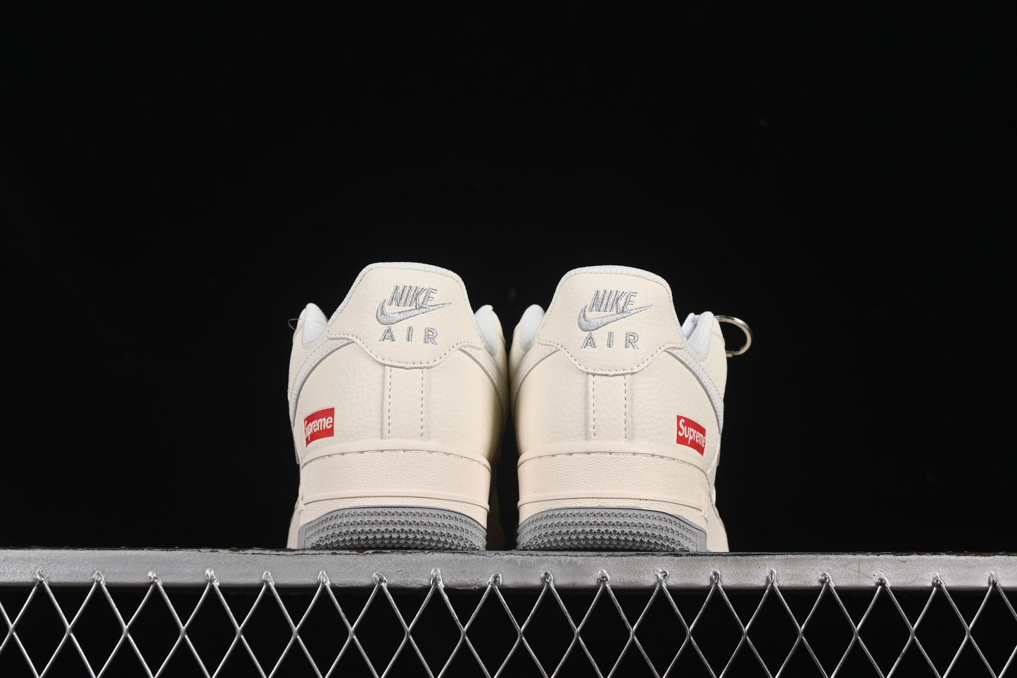 Nike Air Force 1 '07 Low Supreme Collaboration Two-Tone Red Grey Casual Sneakers - XX3168-157