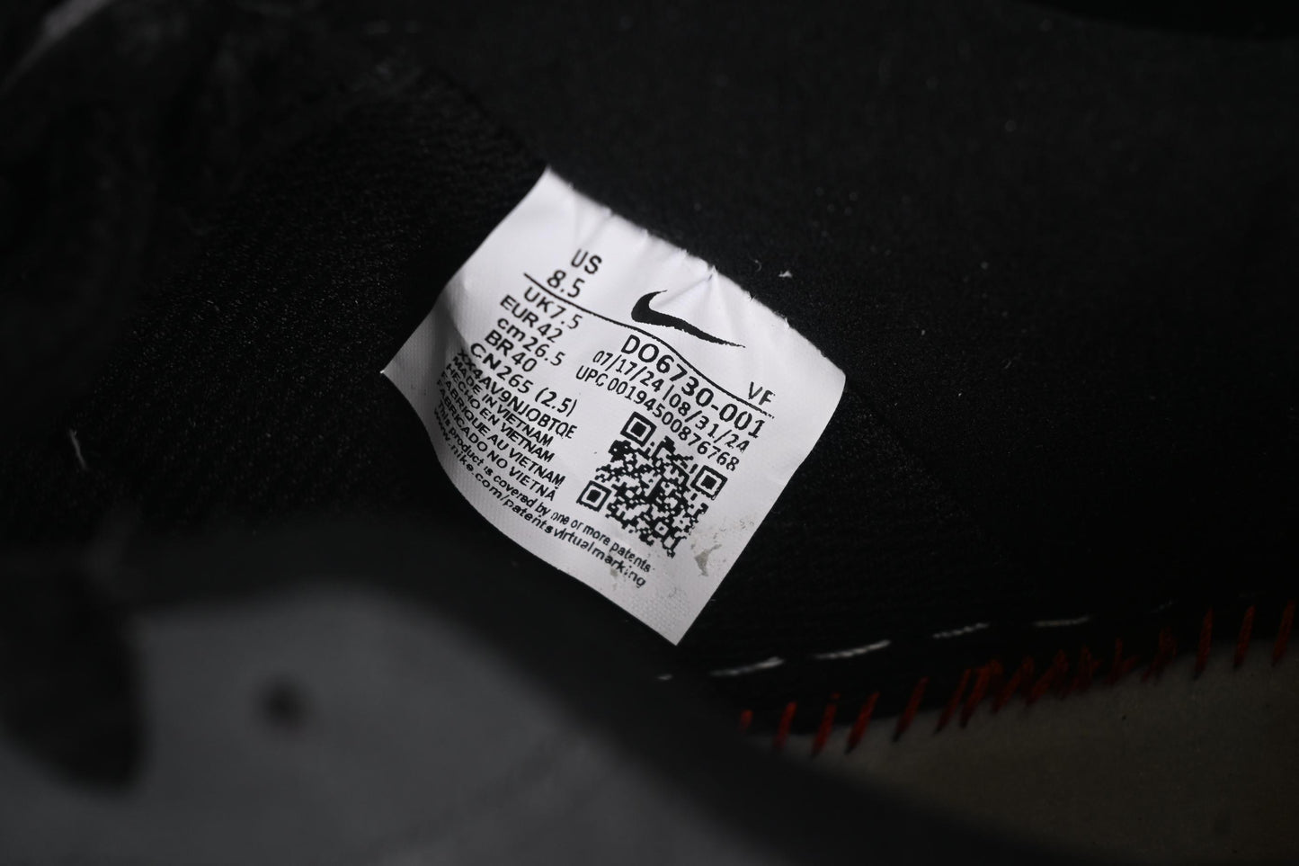 Nike Air Force 1'07 Low "Black Pink" Limited Edition Sneakers with Heart Design - DO6730-010