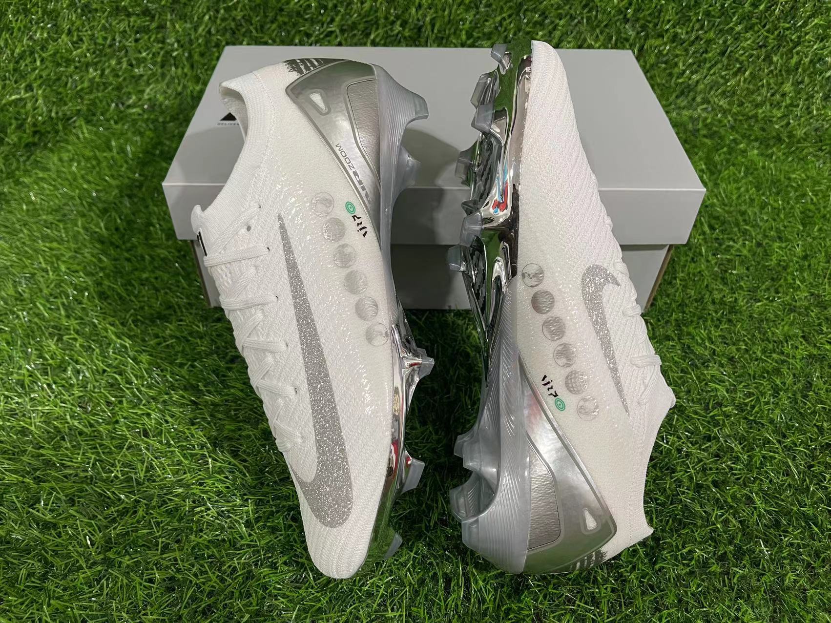 Nike Air Zoom Mercurial Vapor XV Elite