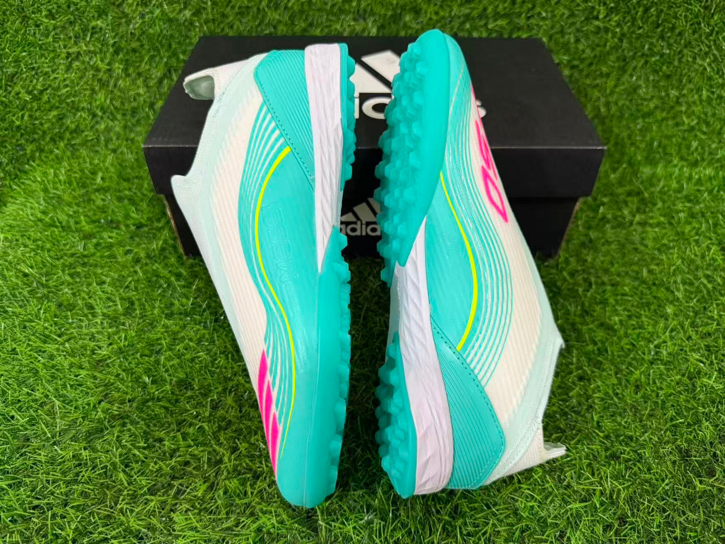 adidas F50 Elite Laceless TF