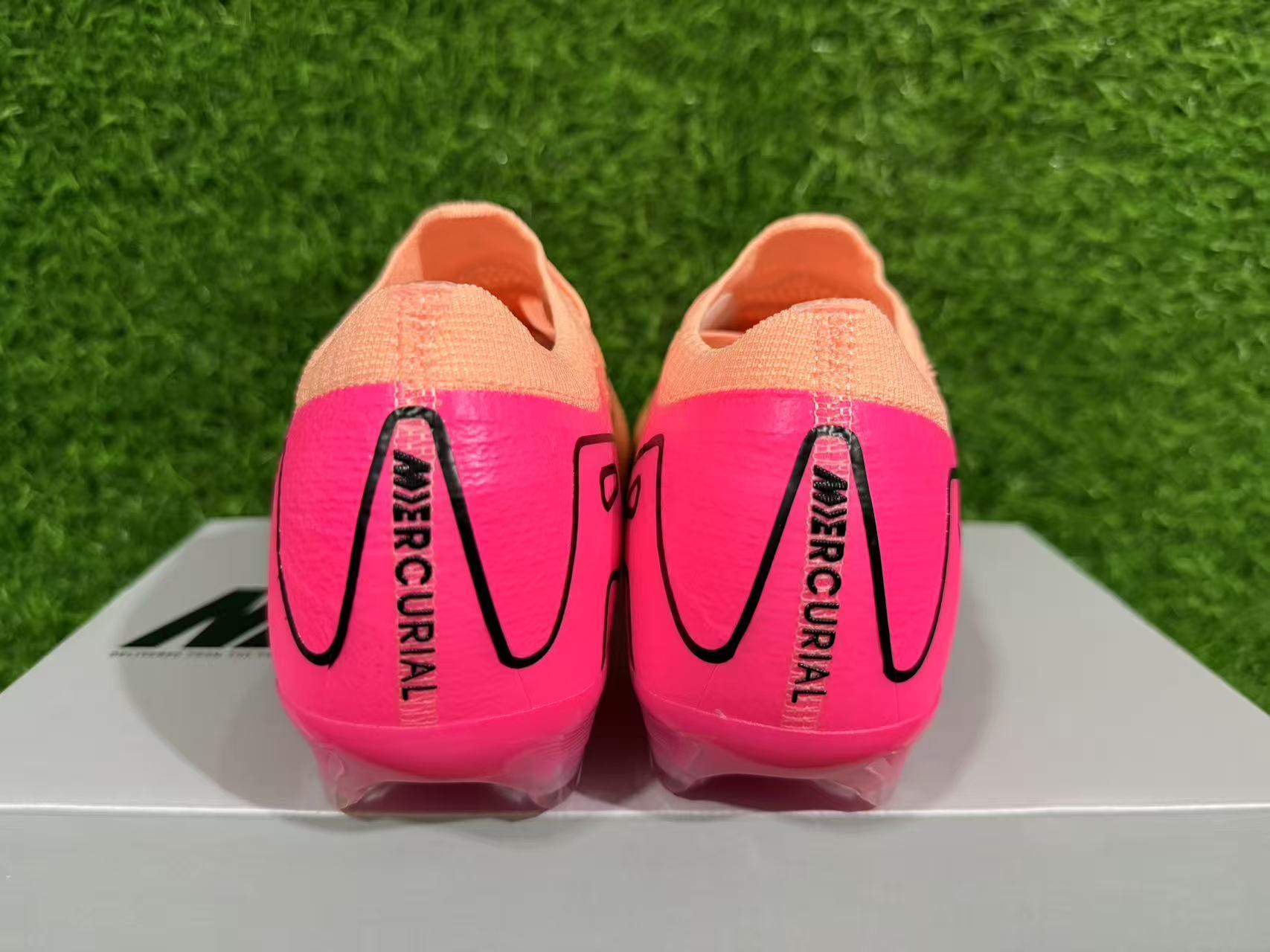 Nike Air Zoom Mercurial Vapor XV Elite