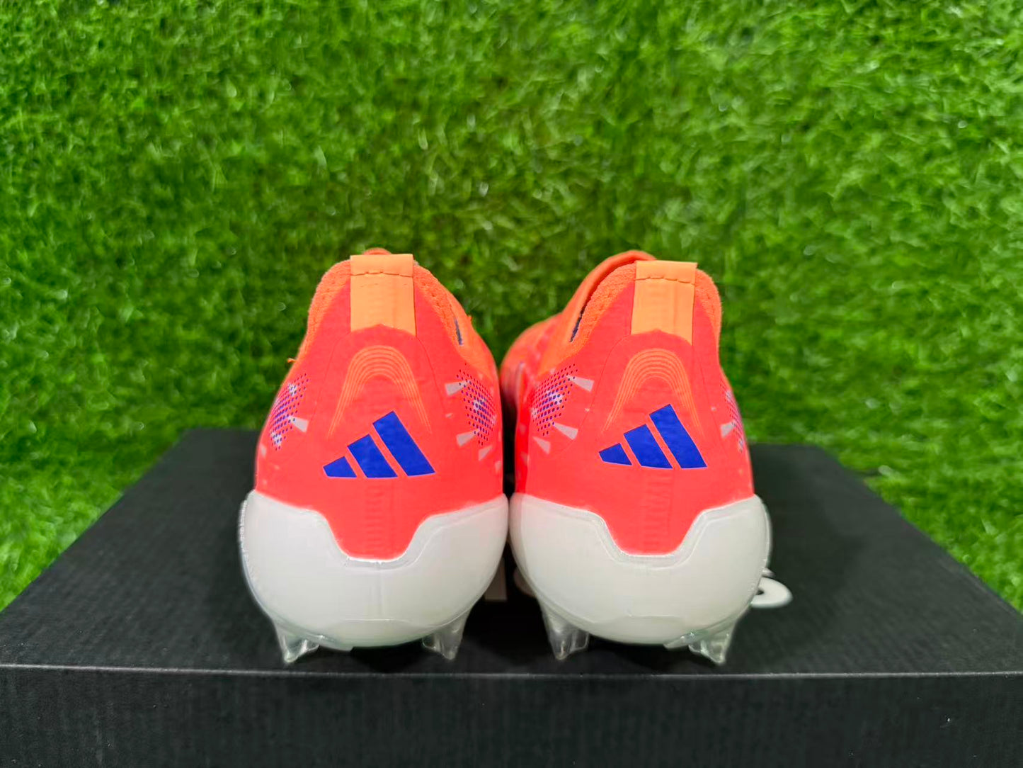 PREDATOR ACCURACY+ FG BOOTS