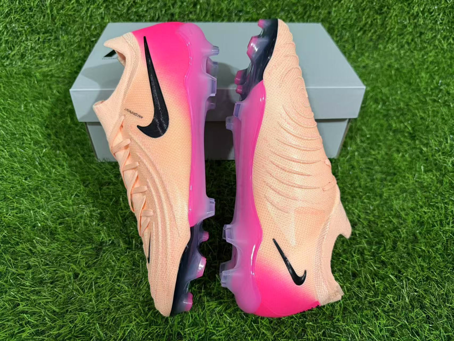 NIKE PHANTOM LUNA ELITE FG