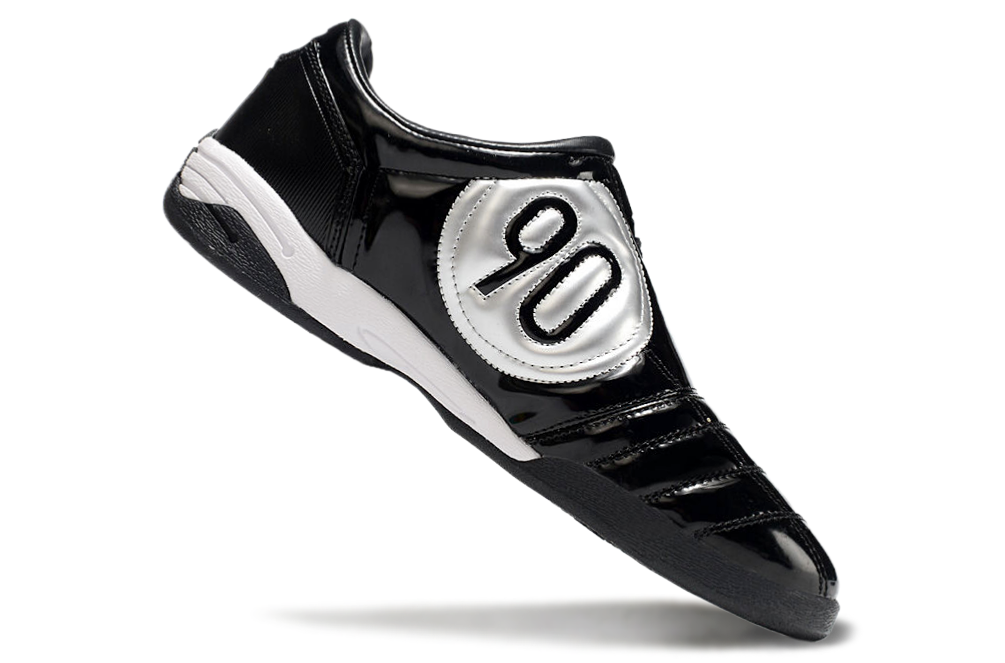 NIKE T90 IC