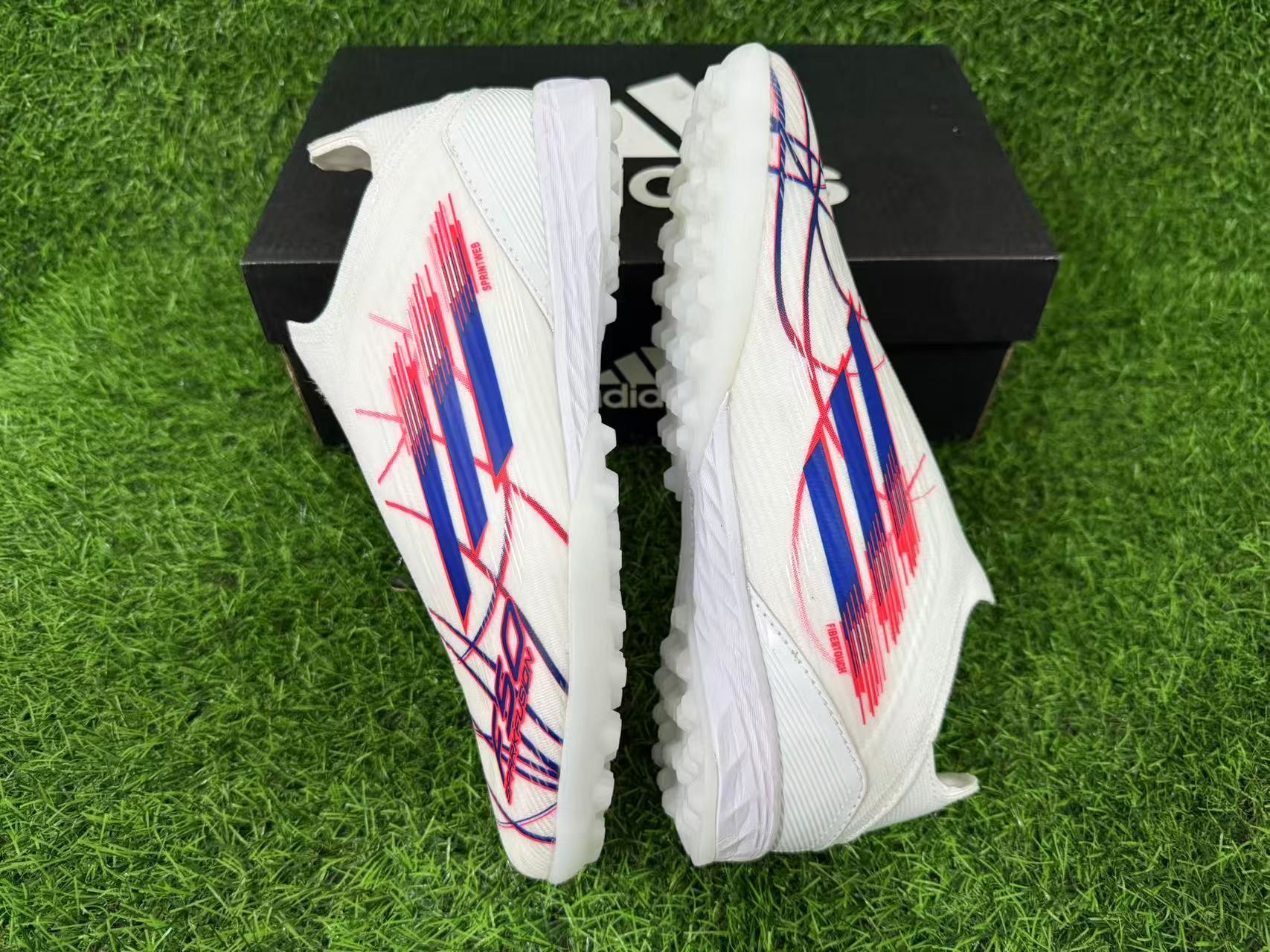 adidas F50 Elite Laceless TF